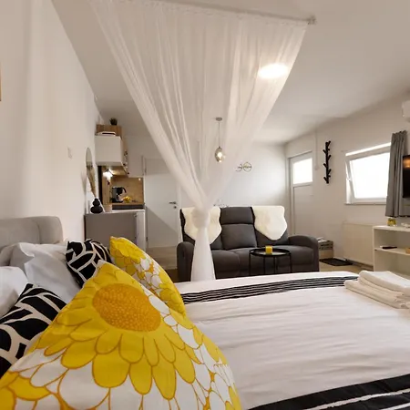 Lia ليوبليانا