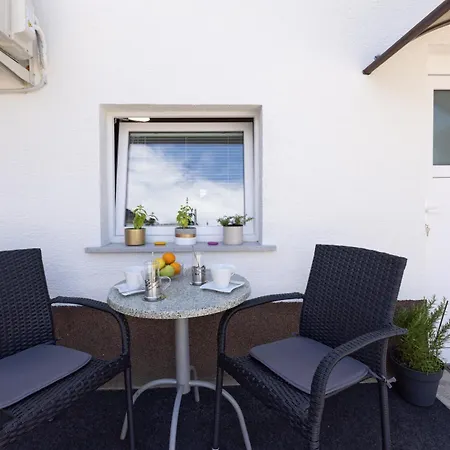 Lia Apartment *